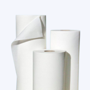 Untersuchungstischrolle 2-lagig aus Zellstoff, 40 cm breit, perforiert alle 35 cm – hygienische Abdeckung für medizinische Liegen